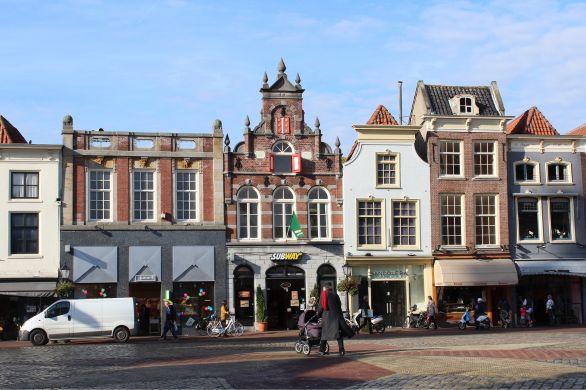 Minder drukte in de winkelstraat. Zondag blijkt prettige uitzondering